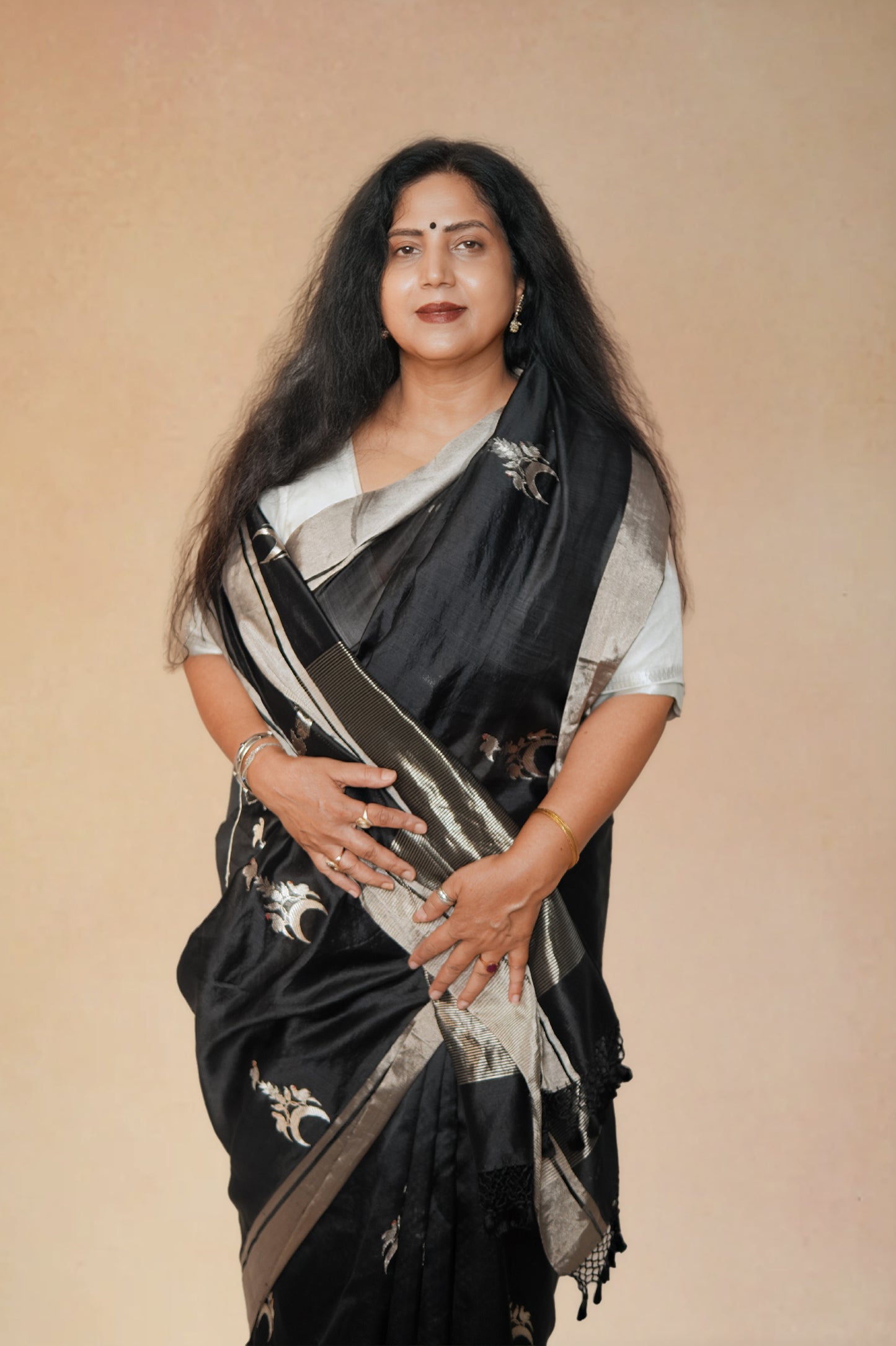 Black pure chanderi silk handwoven saree with silver meenakari Chand Chidiya motif,1