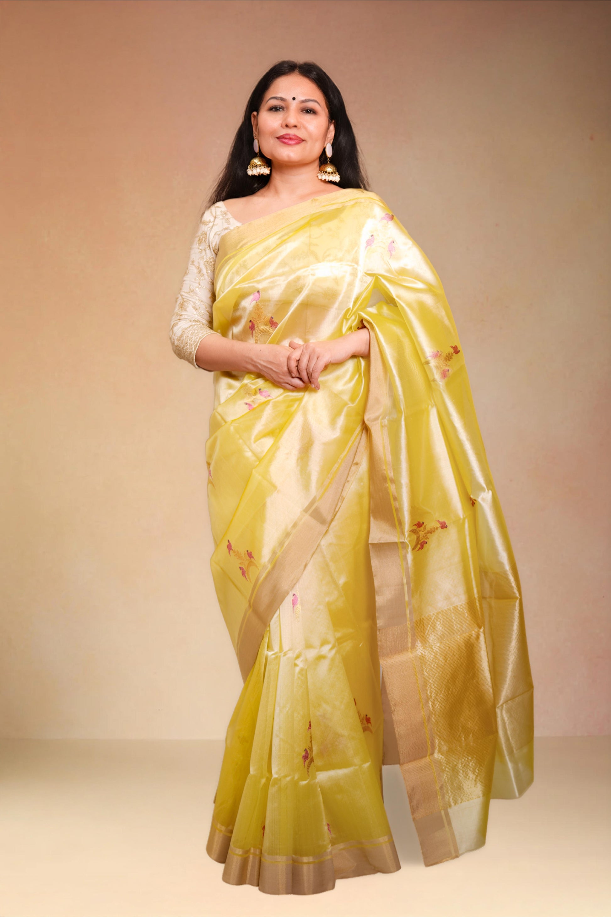 Yellow pure chanderi silk handwoven saree with pink and gold Chand Chidiya butti and gold border,3