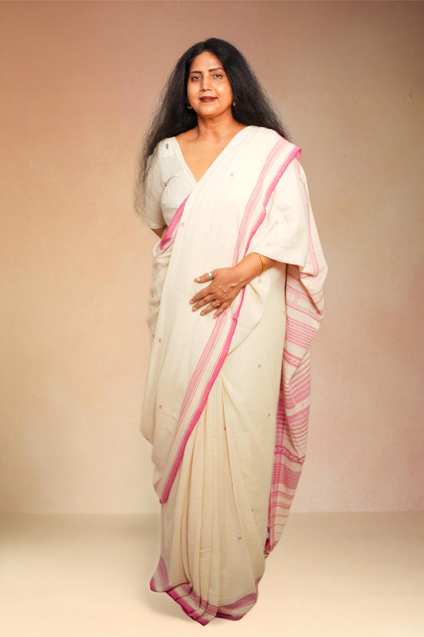 White and pink pure Kala cotton Bhujodi handwoven saree,1