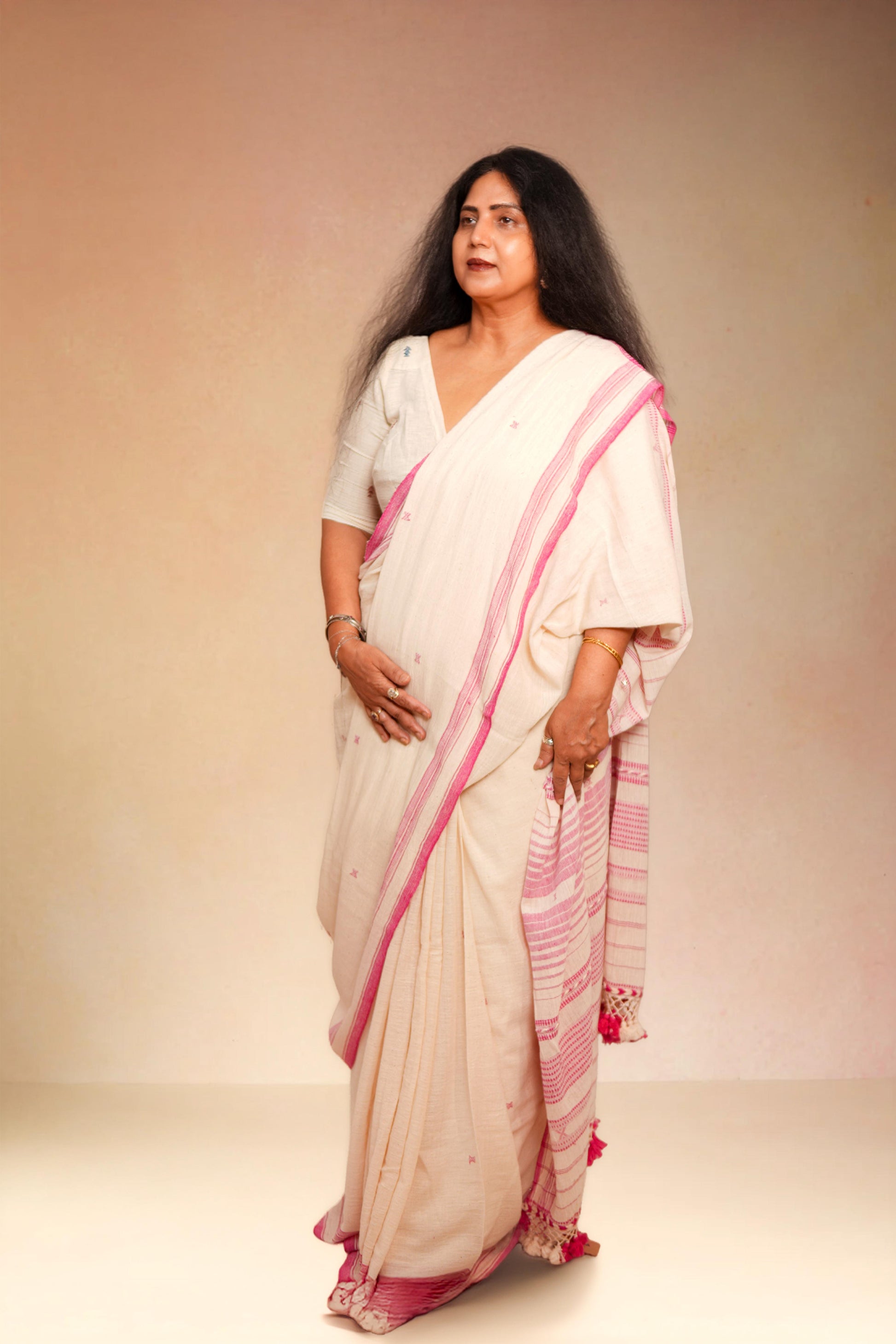 White and pink pure Kala cotton Bhujodi handwoven saree,5