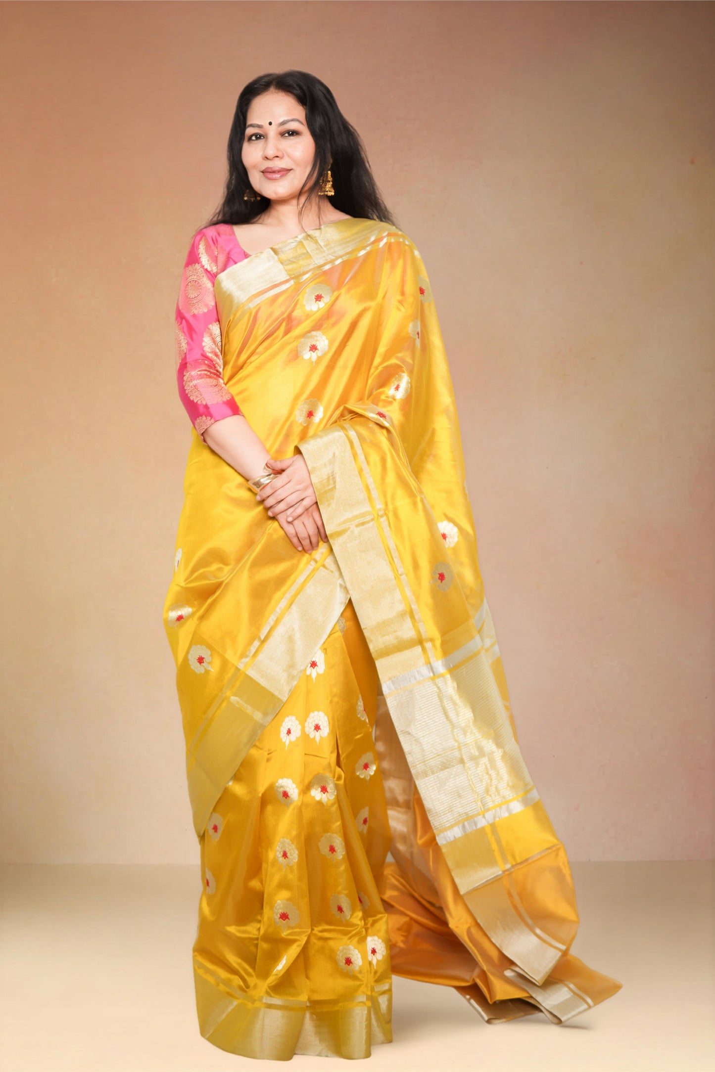 Yellow pure chanderi silk handwoven saree with meenakari gendaphool butti,1