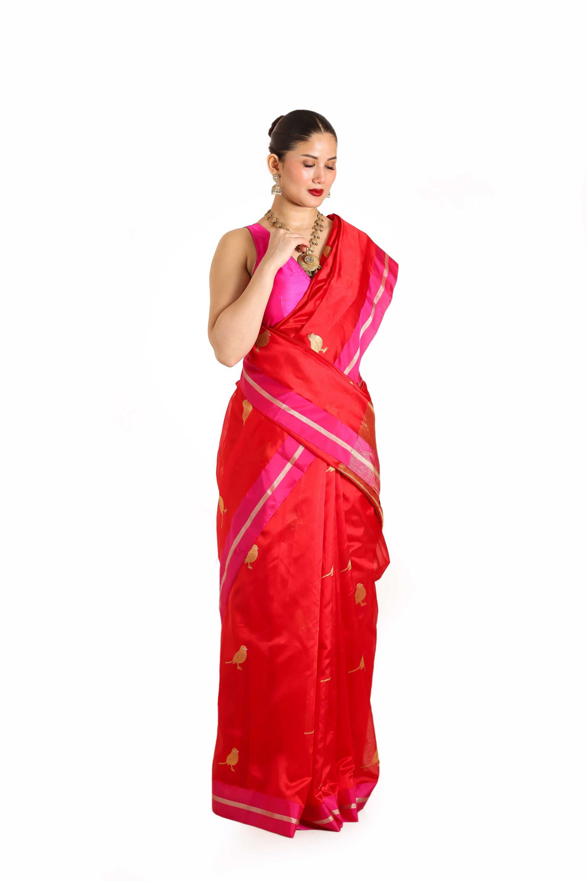 Red pure chanderi silk handwoven saree with Chidiya butti, Front angle 1