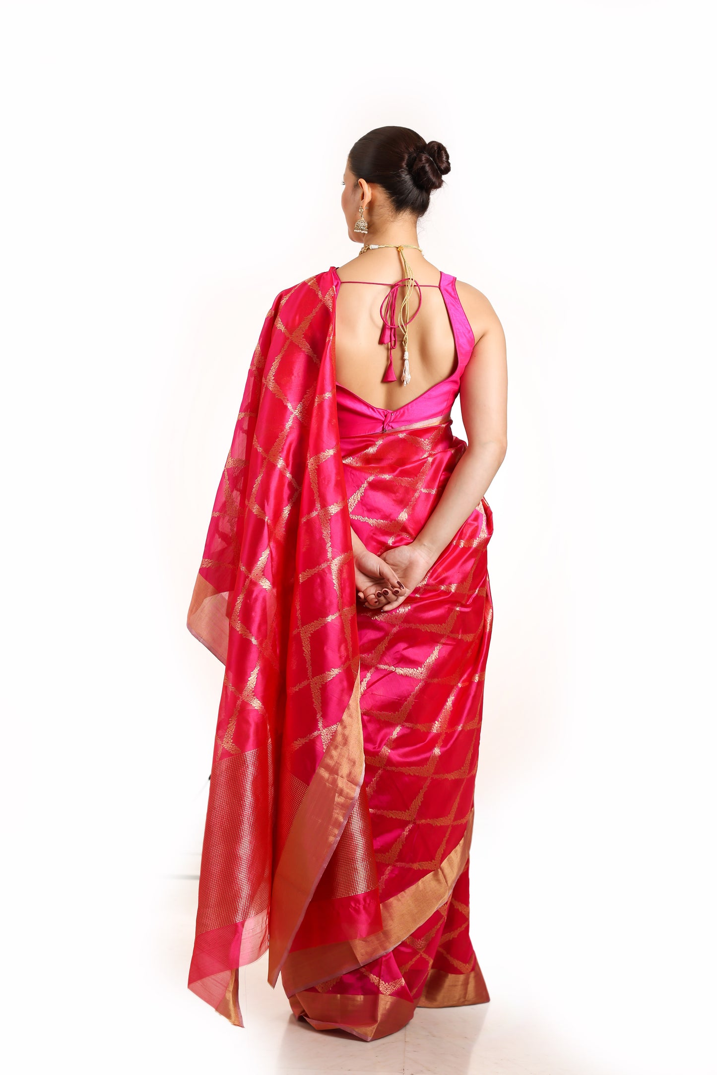 Magenta pure chanderi silk handwoven saree with all over woven jaal