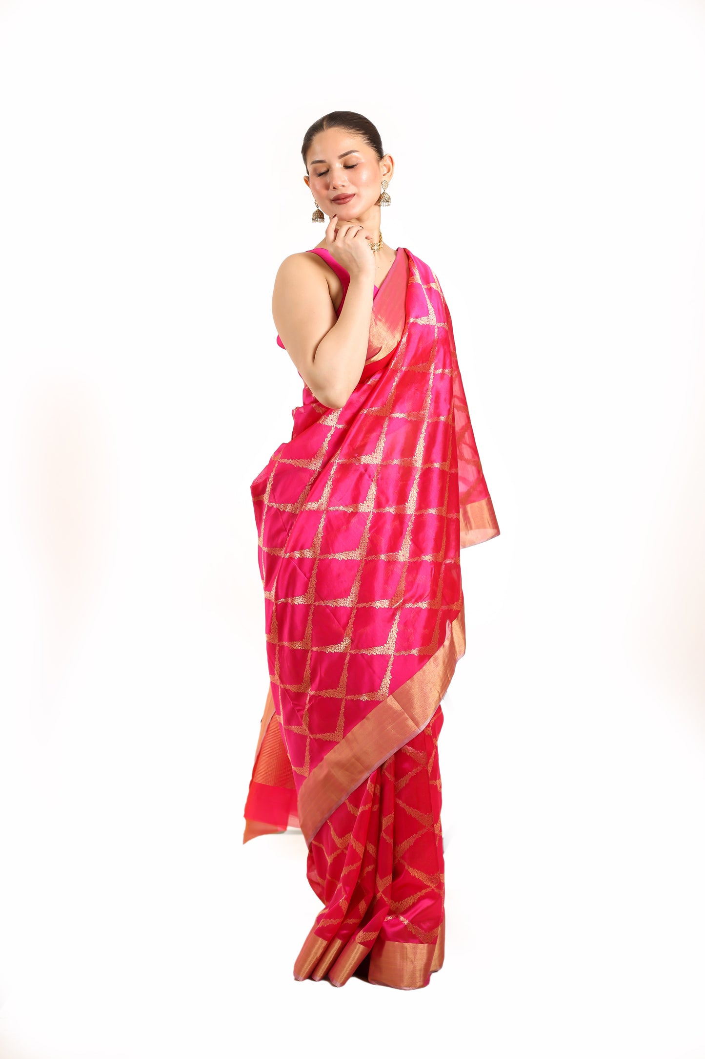 Magenta pure chanderi silk handwoven saree with all over woven jaal