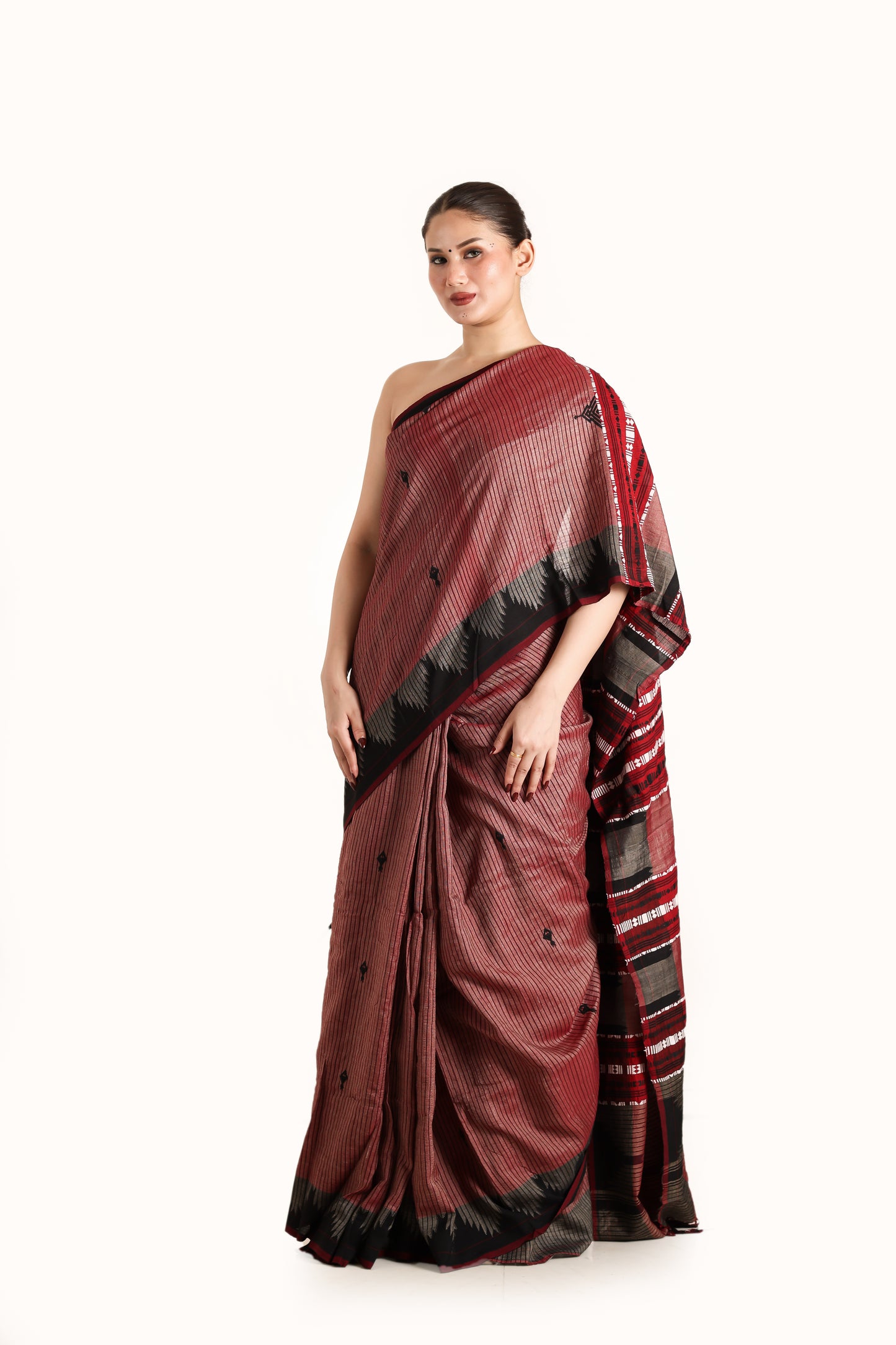 Beet root marroon pure Tusser silk vegetable dye Kotpad handwoven saree, front angle 2
