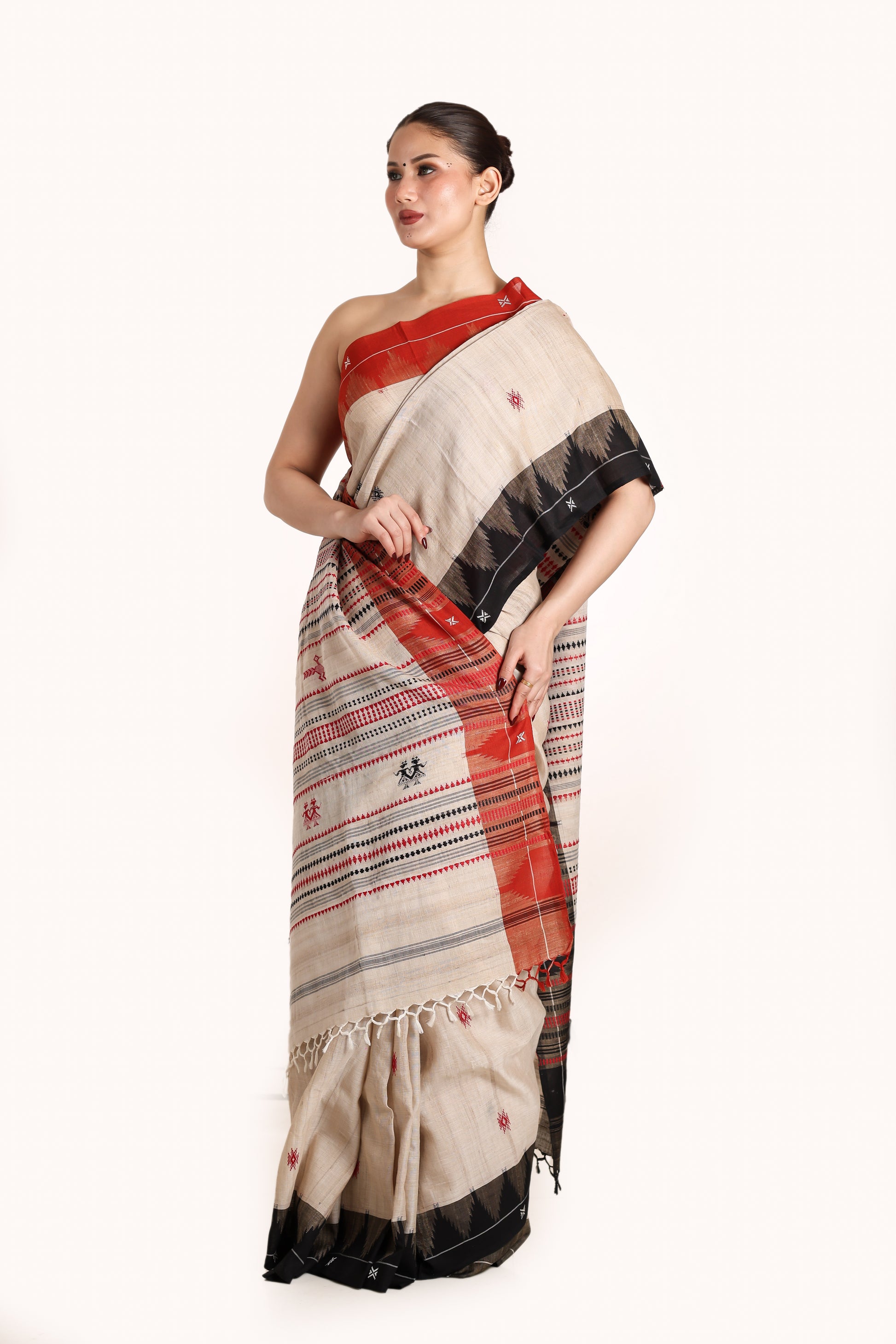 Beige pure Tusser silk vegetable dye kotpad handwoven saree, front angle