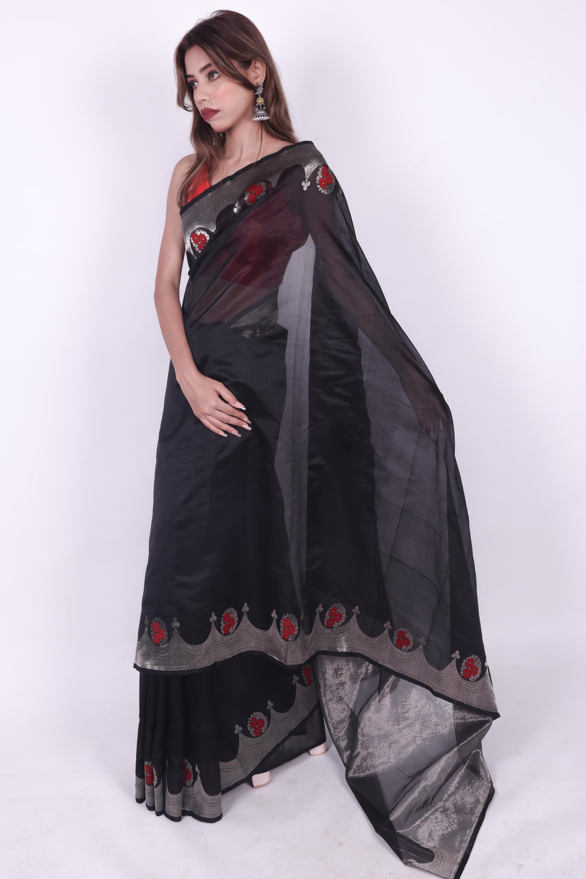 Black plain chanderi silk handwoven saree with nakashi border,2