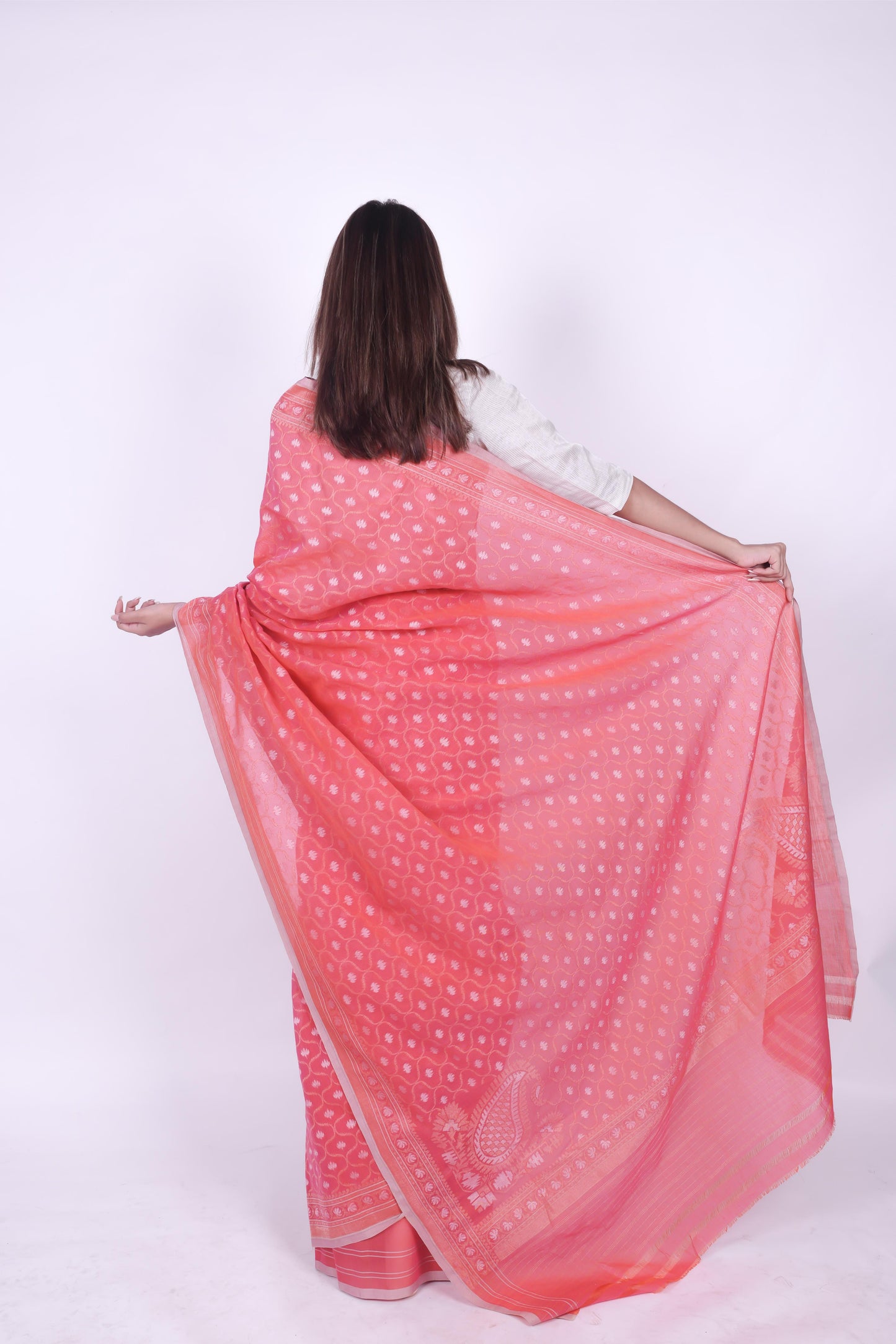 Rose pink pure cotton jamdani handwoven Banarashi zaal saree with ambi on pallu,3