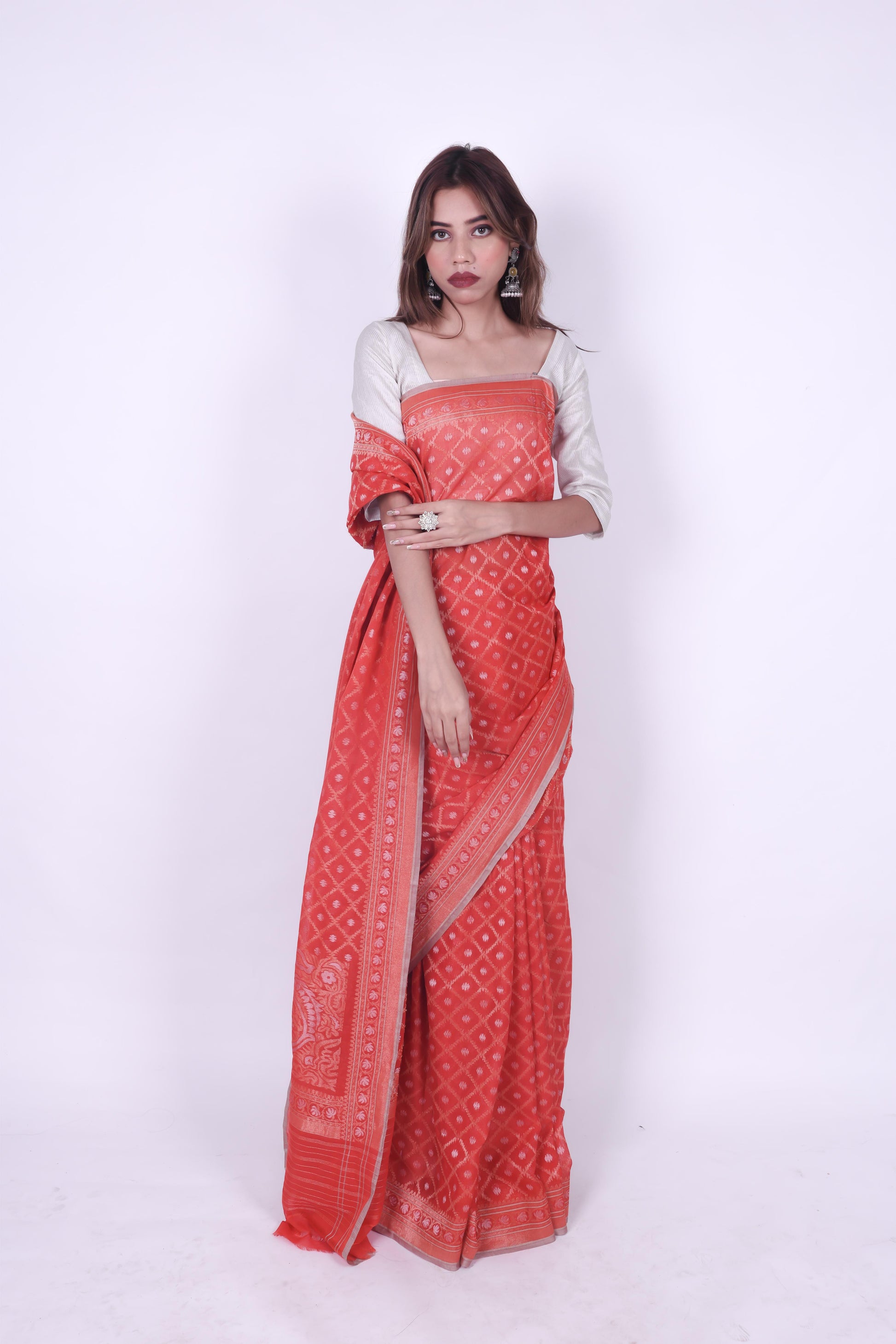 Red pure cotton jamdani handwoven Banarashi zaal saree with ambi weave on pallu,1