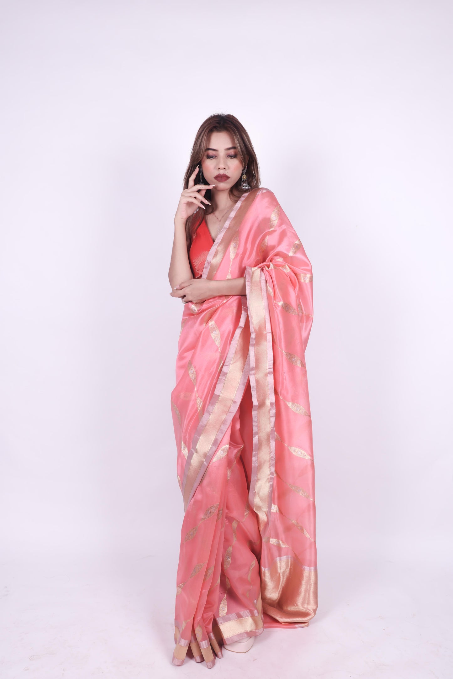 Pink pure handwoven chanderi silk saree in eknaliya zaal butti and nakashi border
