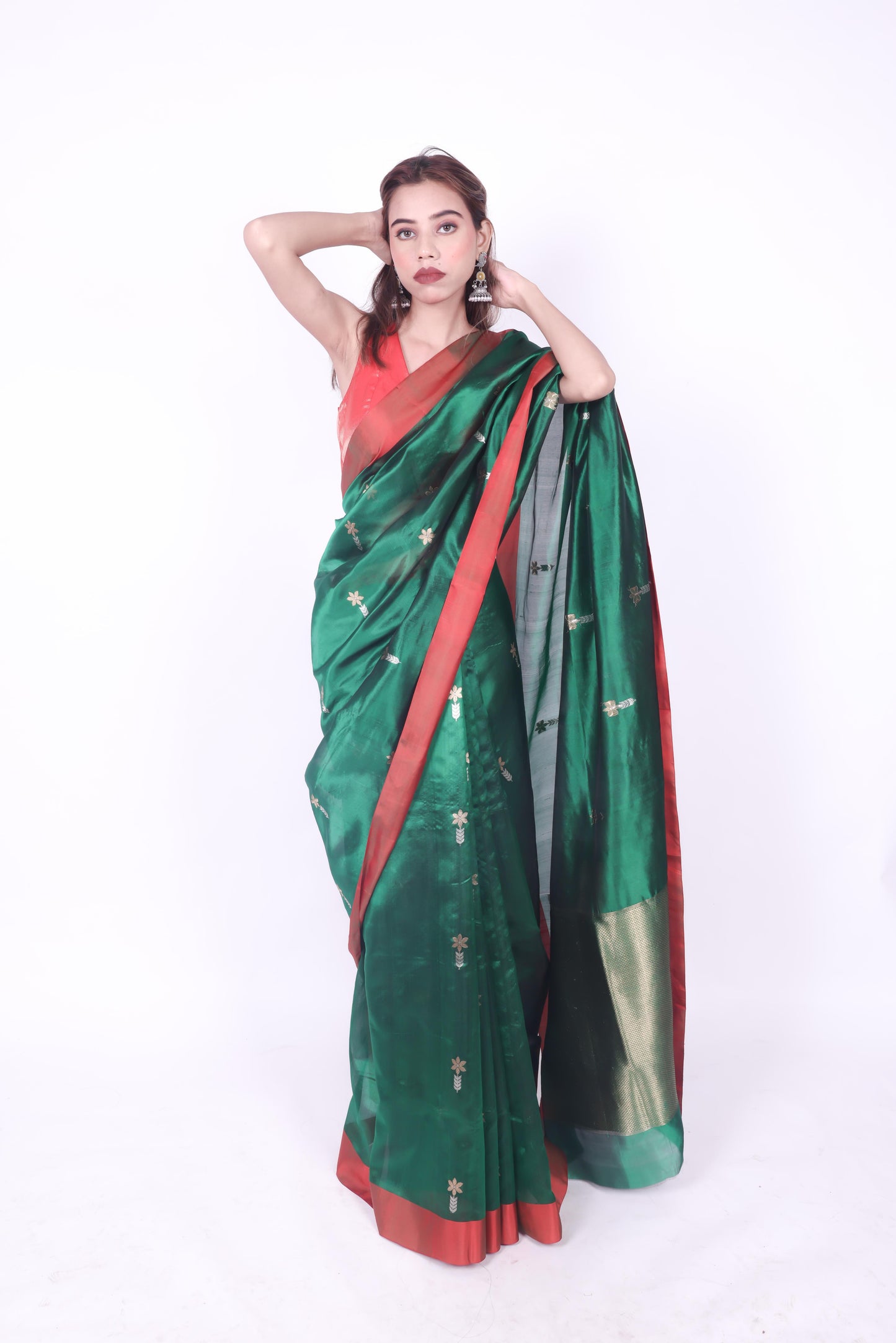 Dark green pure handwoven chanderi silk saree with sona chandi meenakari butti and silk border,3