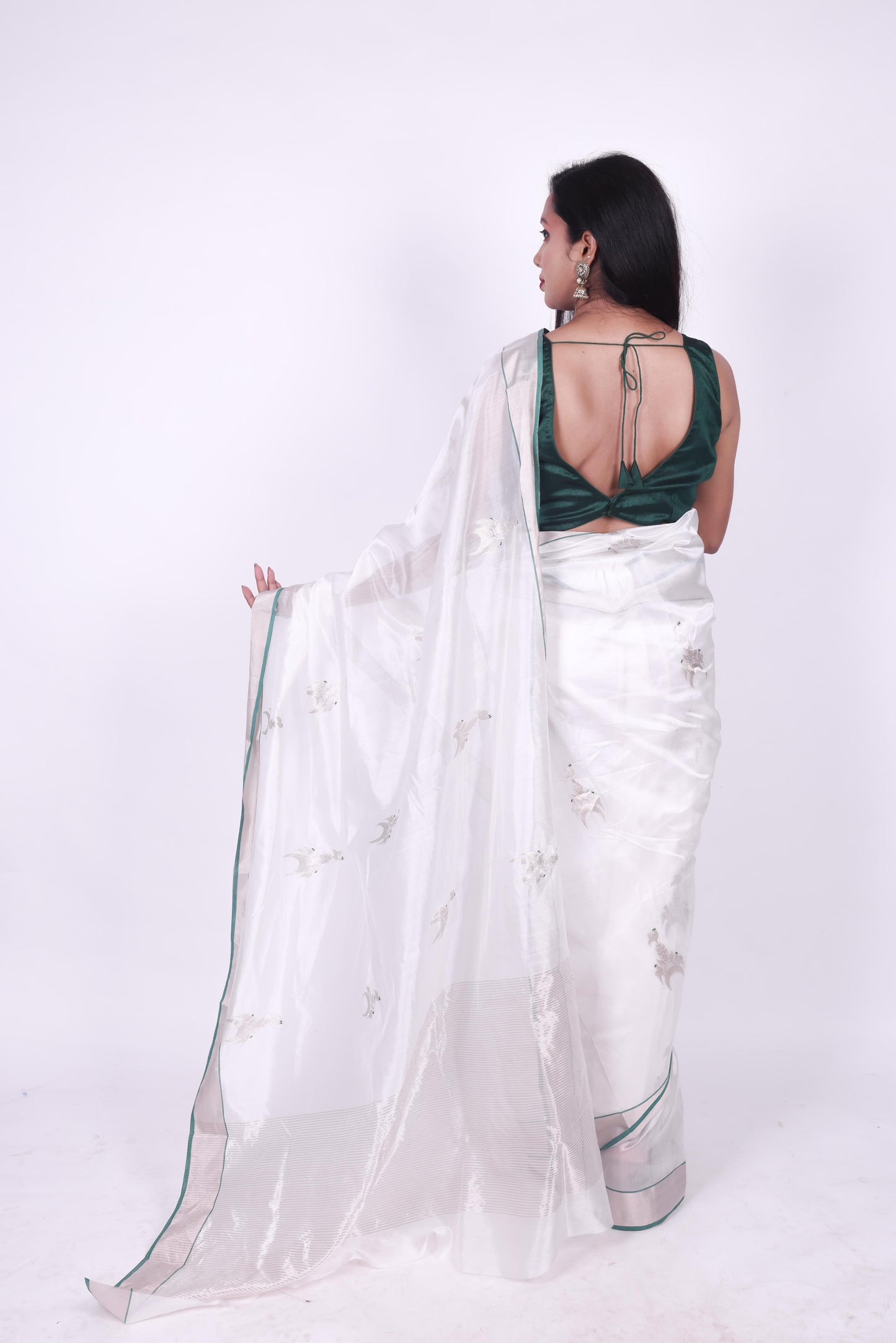 White pure chanderi silk handwoven saree with eknaliya Chand Chidiya motif,6